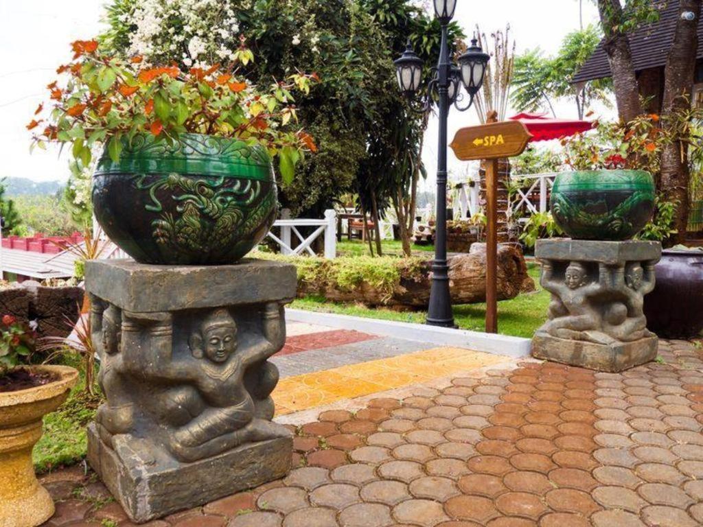 Royal Kalaw Hills Resort Exteriér fotografie